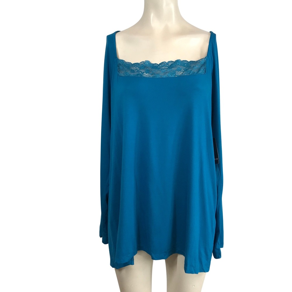 Women’s Teal Lace-Trim Long Sleeve Tee